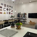 Modern Loft דירה