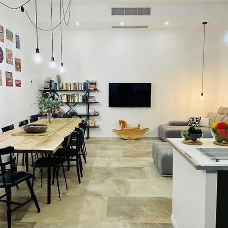 Modern Loft Apartment Alghero