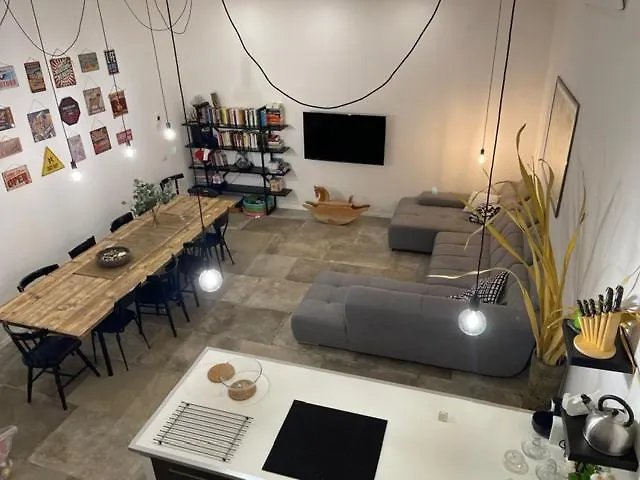 Modern Loft Apartmán *